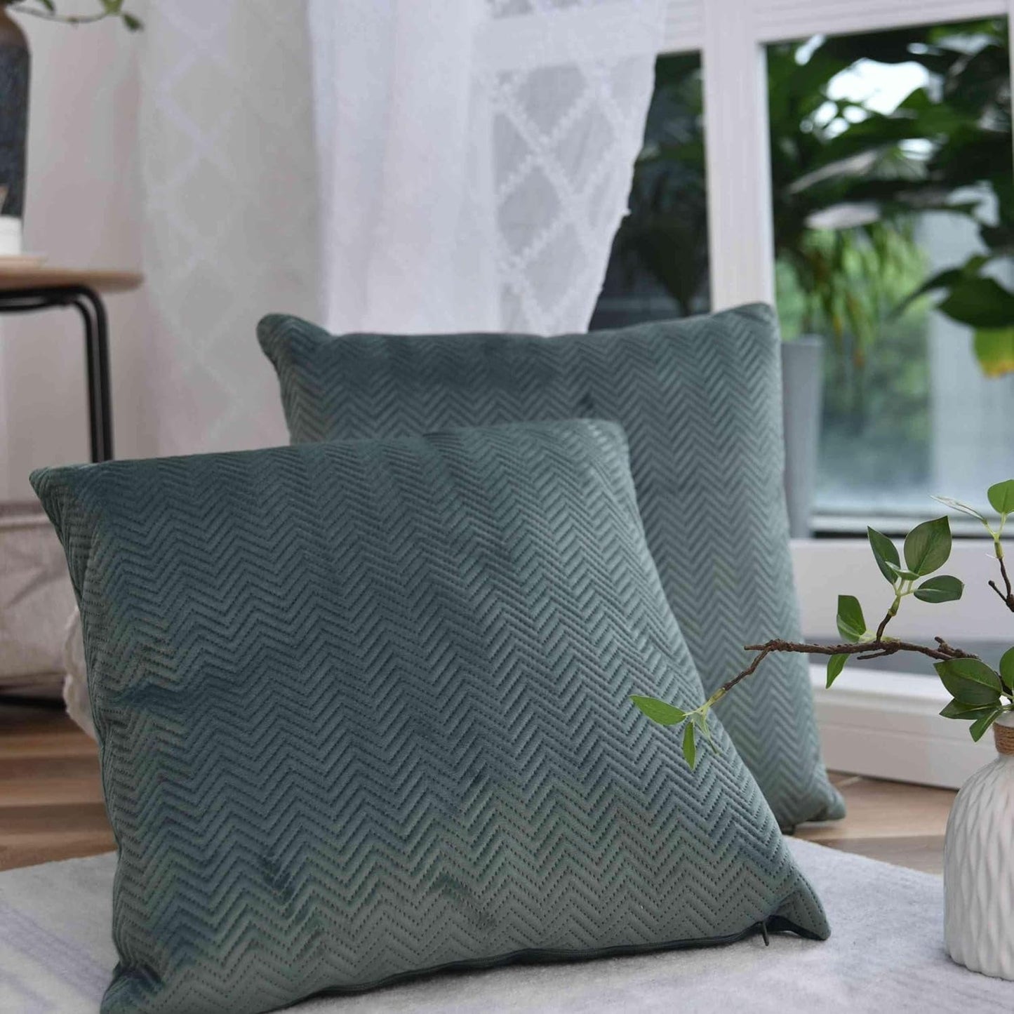 Gordijndooskussen Decoratief kussen Lxb 45X45 Cm Groene jacquard "Greta" Met visgraatmotief Gemakkelijk te onderhouden Ritssluiting Zachte vulling 320G - Verschillende kleuren, 2023510 Reiskussens Naty Shop