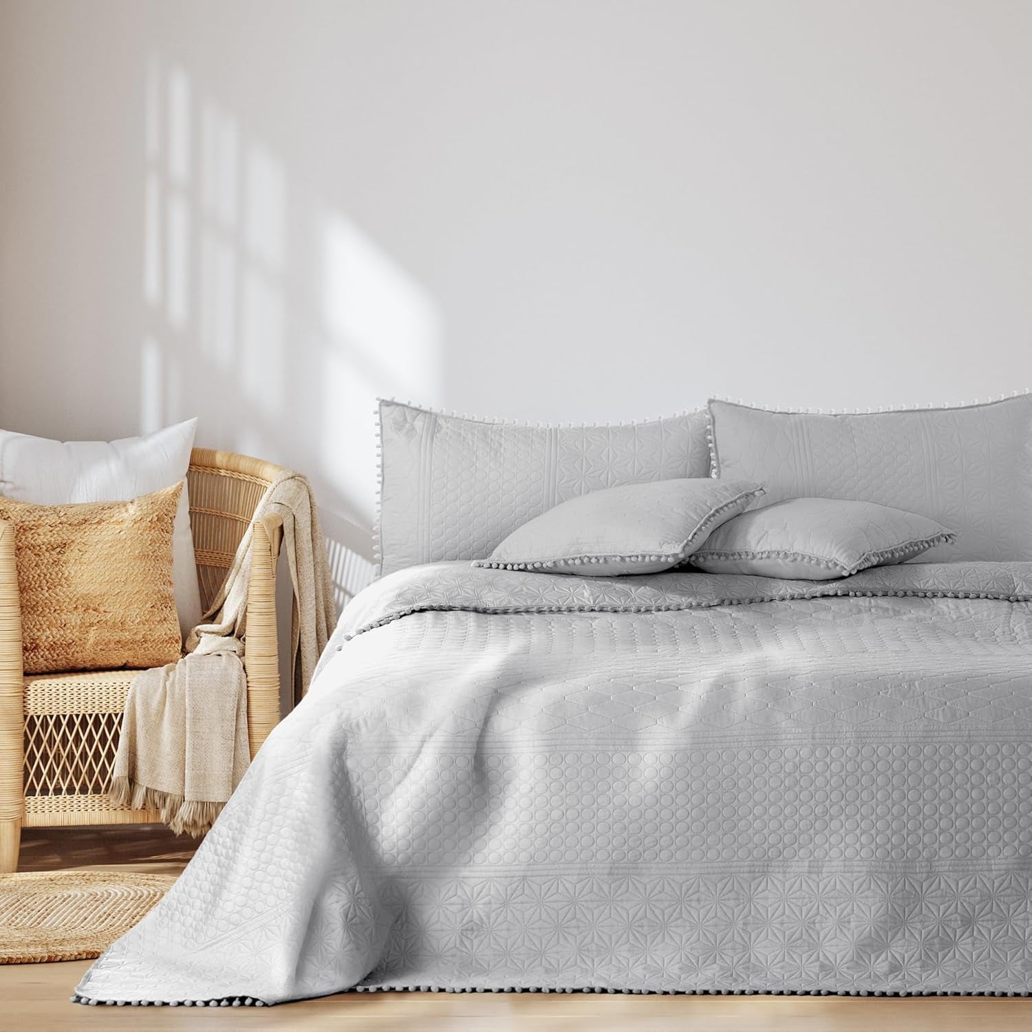 Ameliahome Sprei met pompons 220X240 Cm Dubbelzijdige sprei Ultrasoon Quilten Polyester Meadore Grijs Bedden en Dekens Besuche den AmeliaHome-Store Meadore zilver 170X210 Cm