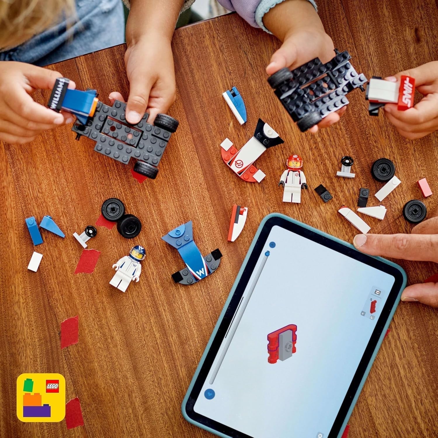LEGO City F1 Williams Racing en Haas F1 racewagens - Formule 1 speelgoed met bouwbare auto's en 2 minifiguren van coureurs - Kleine cadeau-ideeën voor jongens en meisjes vanaf 4 jaar 60464 Bouwsets Beuche in LEGO-Store