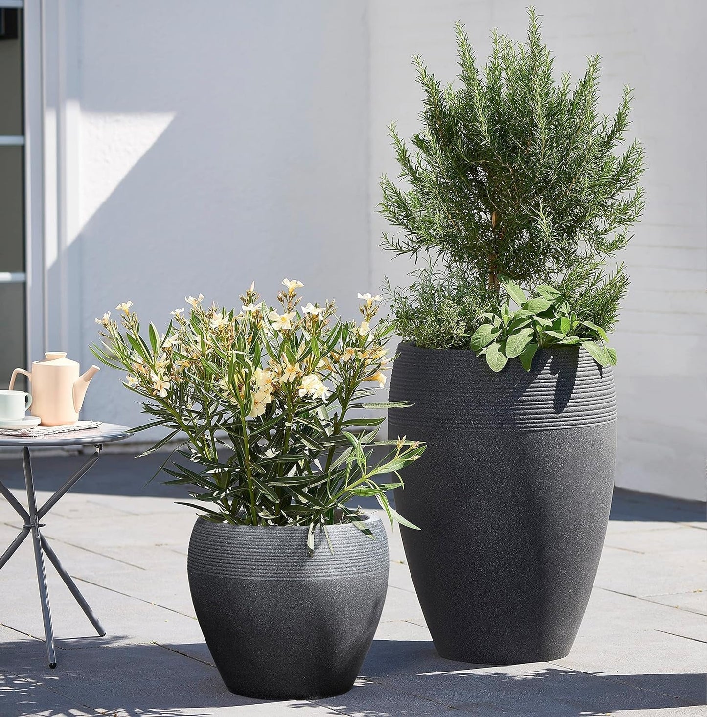 Scheurich Lineo, kunststof plantenbak, zwart graniet, diameter 30 cm, hoogte 24,1 cm, inhoud 11 l.