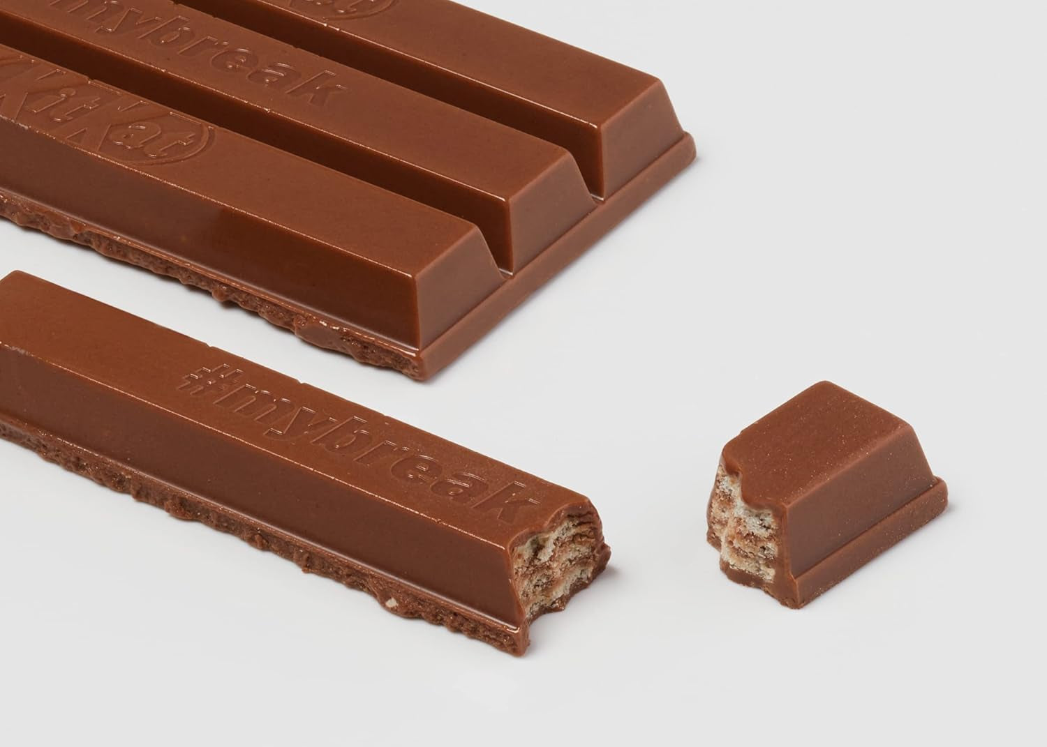 Nestlé klassieke chocoladerepen, knapperige wafelrepen van melkchocolade, verpakking van 48 (24 x 41,5 g)