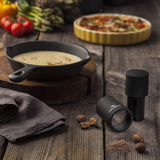 Microplane Kruidenmolen Zwart voor Nootmuskaat, Kaneel, Tonkabonen, Lange Peper en Andere Droge Kruiden Malen en Grinders Naty Shop