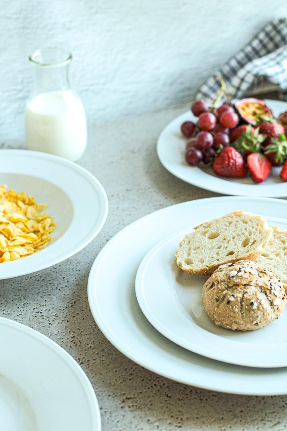 MÄSER Arlona 18-delig porseleinen servies voor 6 personen, tijdloos en elegant, wit