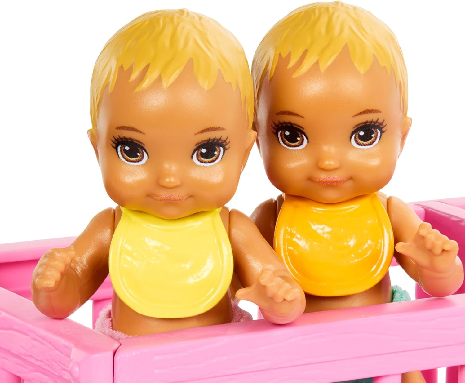 Barbie Skipper-pop en kinderkamer met accessoires, inclusief tweelingpoppen, 1 wieg, 1 schommel, 1 schommelstoel en meer, HXM99 Naty Shop Dolls