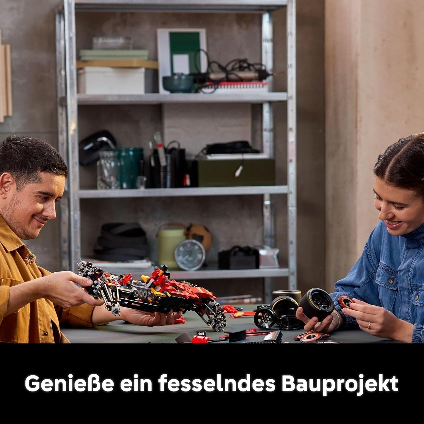 LEGO Technic Ferrari SF-24 F1 Raceauto - Modelauto voor volwassenen - Formule 1 verzamelset - V6-motor, versnellingsbak, stuurinrichting en DRS op schaal 1:8 - Cadeau voor fans van motorsport en racewagens 42207 Bouwsets Beuche den LEGO-Store