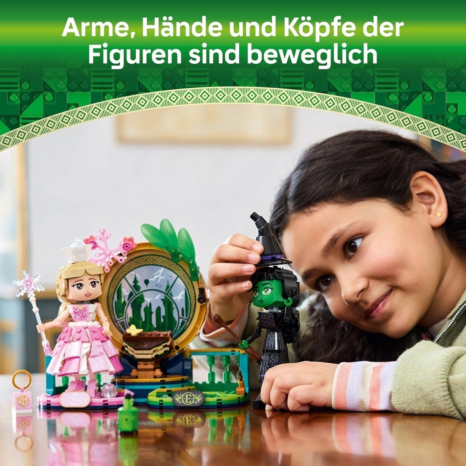 LEGO Wicked Elphaba en Glinda poppen - Heksen van Oz verzamelfiguur speelgoed - creatief cadeau voor meisjes ouder dan 10 en fans van de film - 75682 Bouwsets Besuche in LEGO-Store