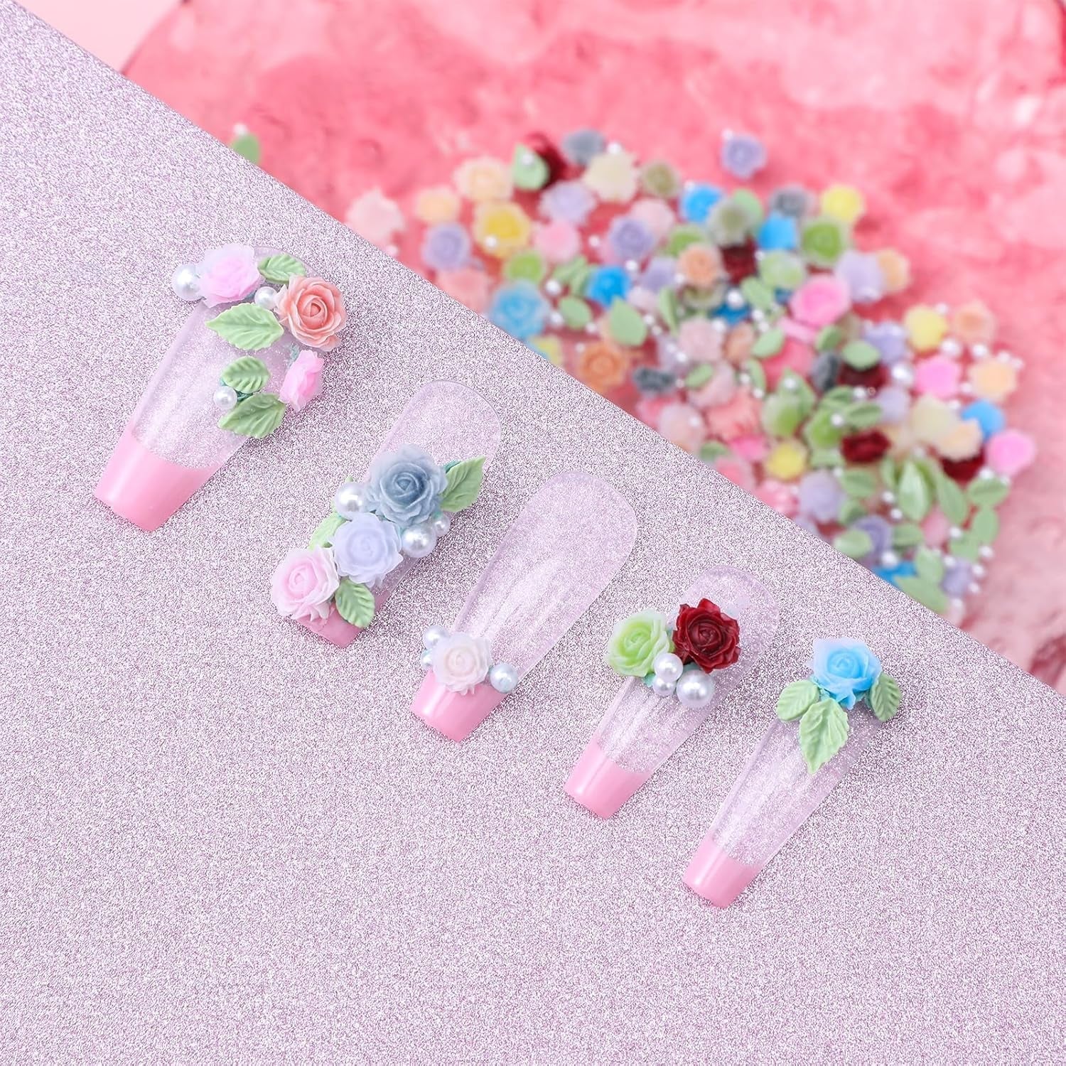 300 Stück Niedlich Blume Nail Charms, 3D Resin Floral Camelie Rose Nägel Charms Mit Perle, Gemischt Grote Bunte Flower Nägel Deko voor Frauen Nail Art Zubehör