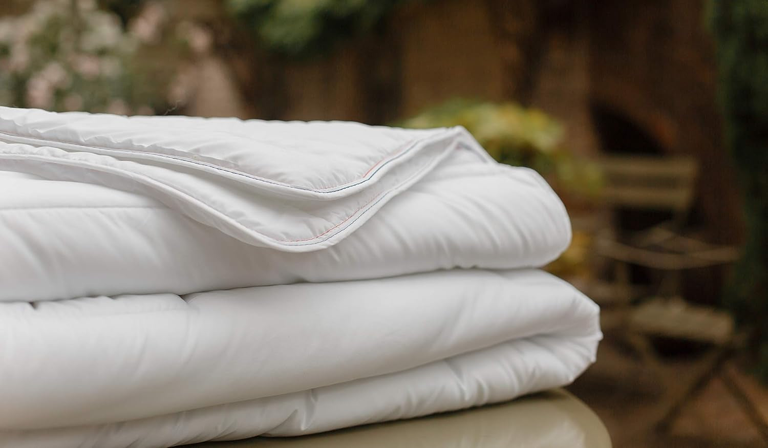 COLAS NORMAND - Eco-vriendelijke quilt - warm - 240 X 220 Cm - envelop en vulling van gerecyclede flessen - zacht, zijdeachtig en comfortabel - zorgvuldige productie Quilts en quilts Naty Shop