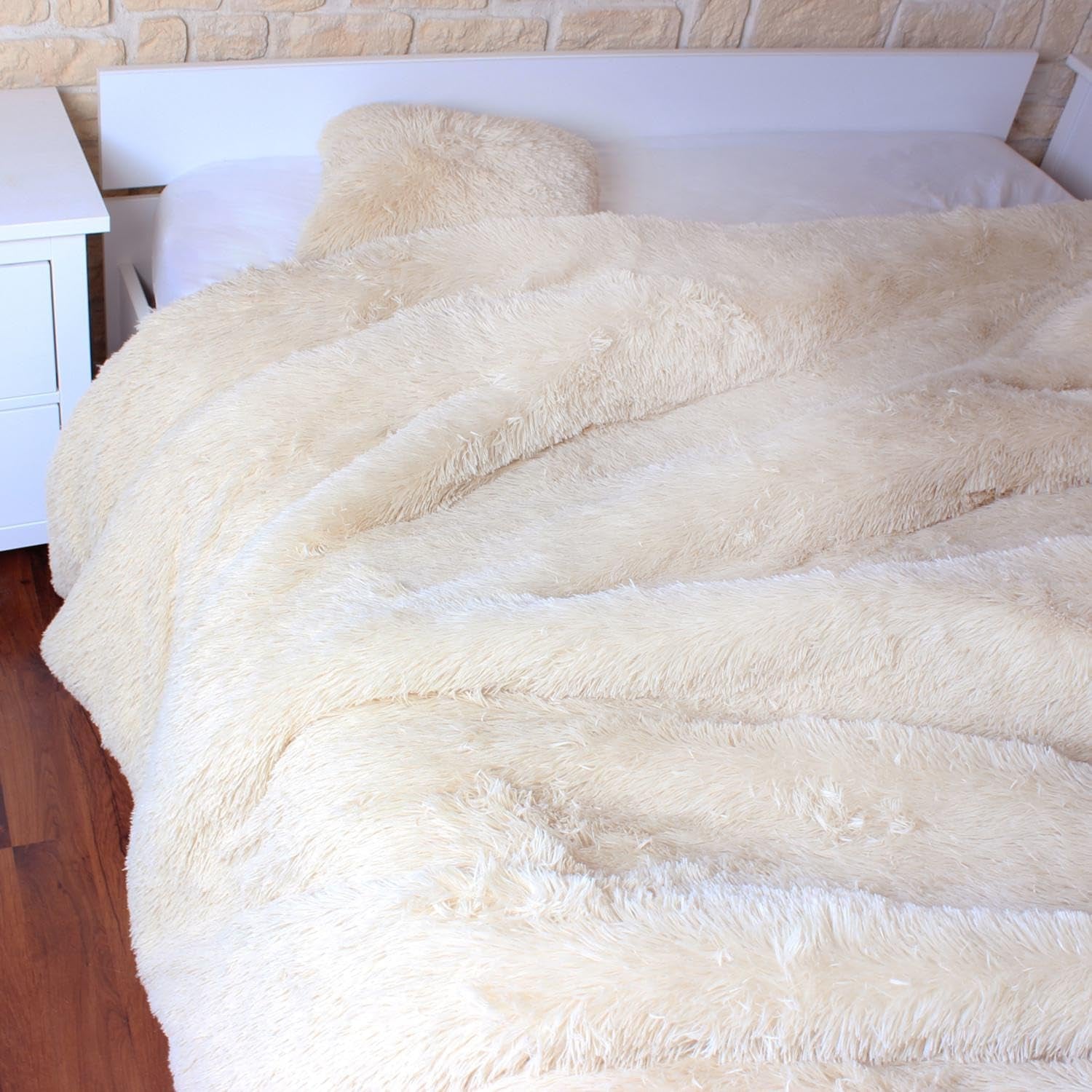 HOME DECO FACTORY Quilt met lang haar, 220Cm X 240Cm, beige Quilts en quilts Naty Shop