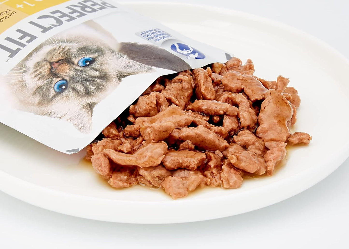 Natvoer voor katten Perfect Fit Sensitive 1+ met kip in saus, 12 zakjes, 12 x 85g - Premium natvoer voor gevoelige katten vanaf 1 jaar, zonder tarwe en soja, ter ondersteuning van de spijsvertering