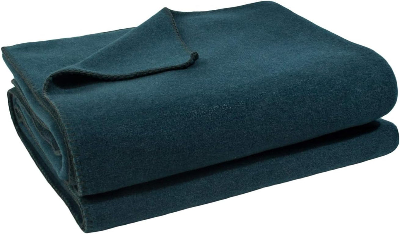Zoeppritz deken in kleur: Rood, Gemaakt van 65% Polyester, 35% Viscose, Afmeting: 160X200 Cm, 103291-235-160X200 Zoeppritz Bedden en Dekens Sinds 1828 795 Dark Ocean 180X220 Cm