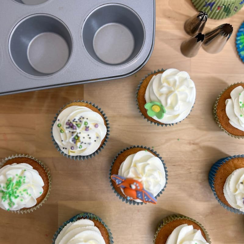 Wilton 03-3118 Cupcake-/Muffin Backform, Recept Rechts, Antihaft, 12 Vertiefungen, Grau Vormen en bakplaten Naty Shop