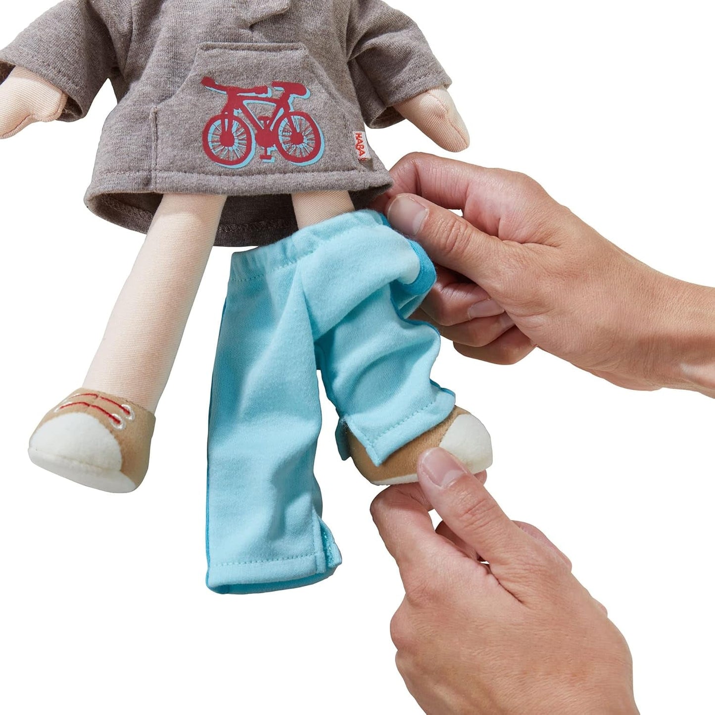 HABA Lian pop - Zachte stoffen pop 30 cm, ideaal voor baby's en peuters, wasbaar en gemakkelijk aan- en uit te kleden, vanaf 18 maanden - 1302109001