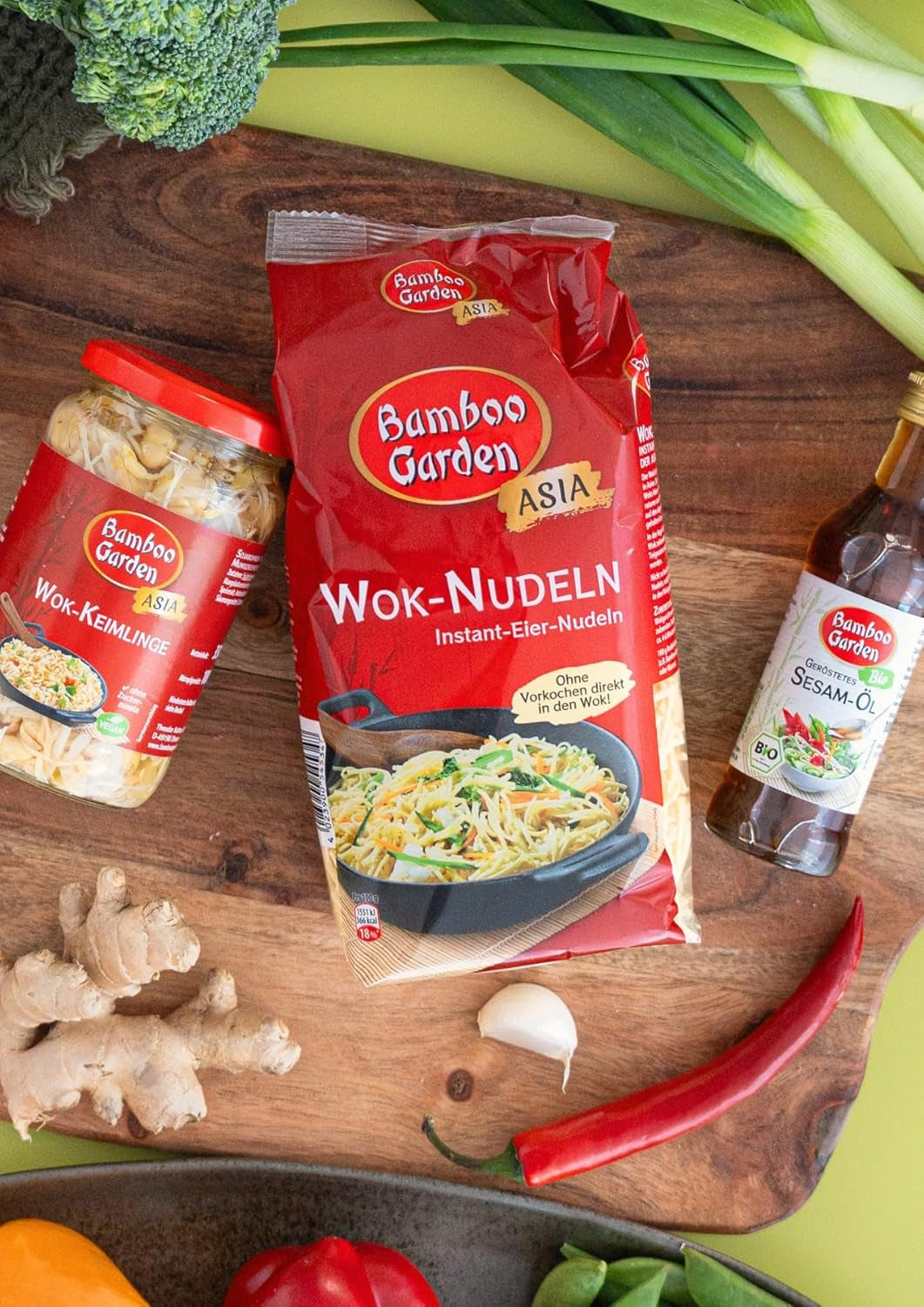 Bamboo Garden - Woknoedels | Instantnoedels met ei | Mixen, voorkoken is niet nodig | Voor Aziatische wokgerechten | 250 gram in een zak