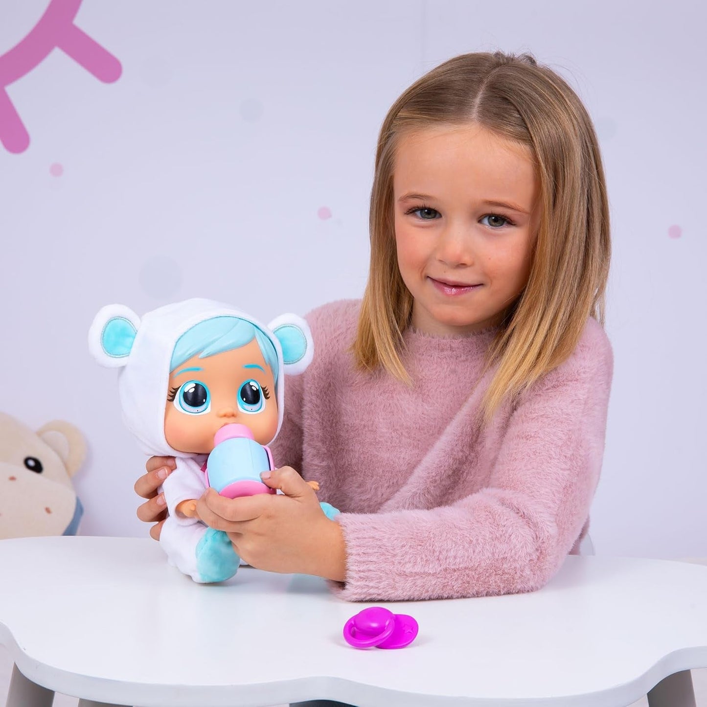 Cry Babies Loving Care Kristal-pop, Kristal Loving Care-babypop met 3 accessoires voor doktersspel, verpleging, huilen met echte tranen, speelgoed voor baby's van 18 maanden