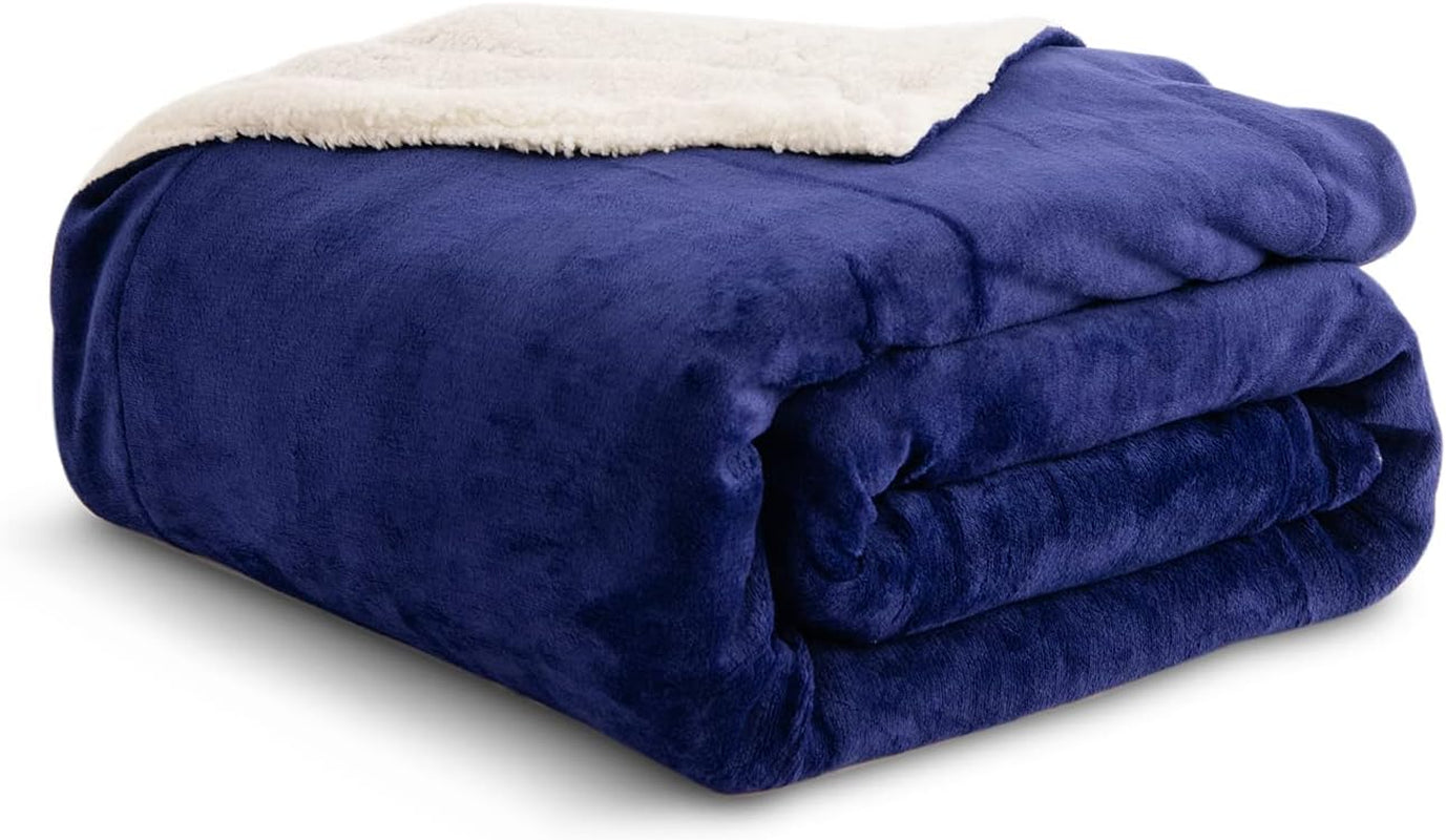 Kono Sherpa fleece deken, 150 x 200 cm, zacht, gezellig, pluizig, omkeerbaar, microvezel, vaste dekens voor bed, bank, bank (marineblauw, dubbel/dubbel) Bedden en dekens Besuche den KONO-Store Navy Twin/Double