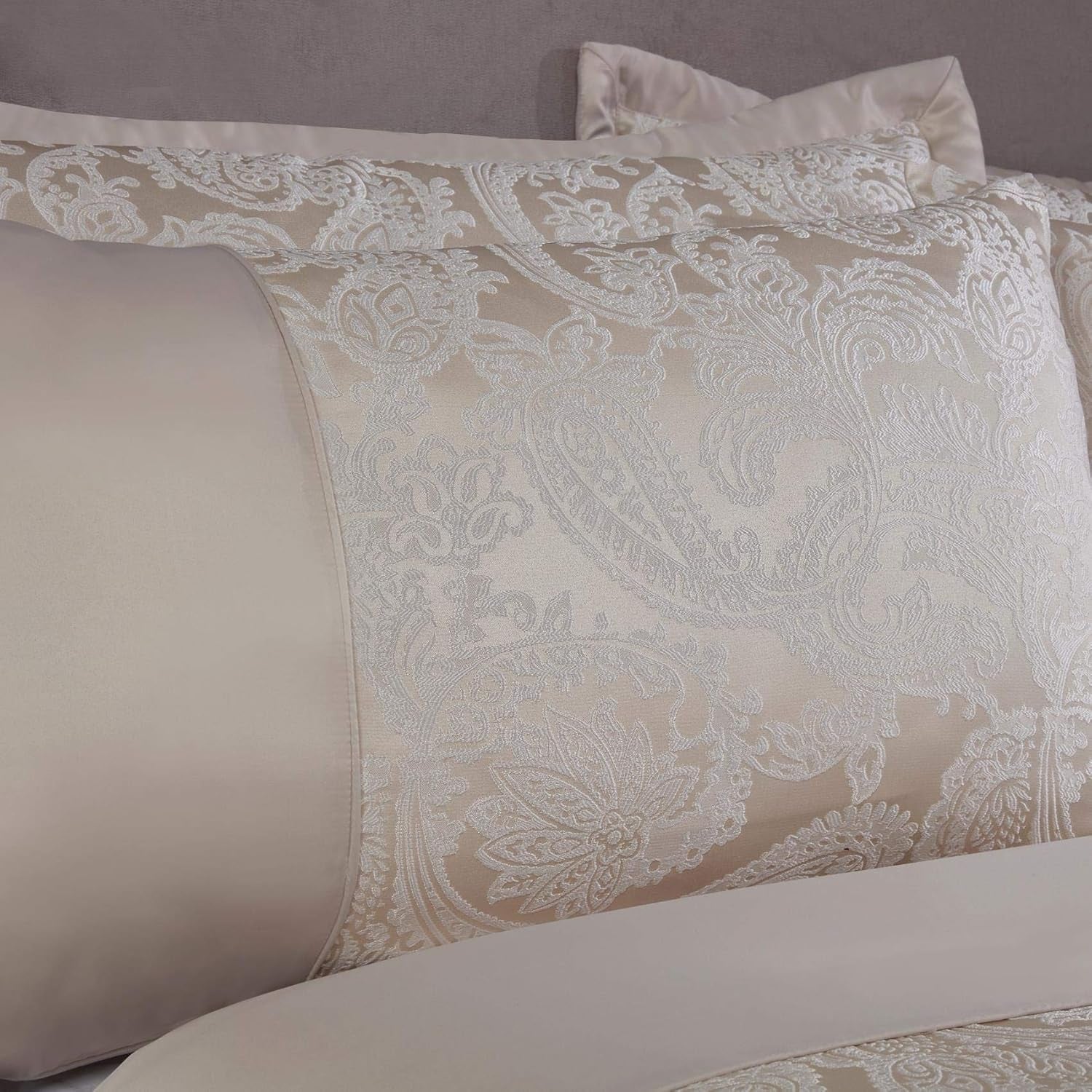 Hertogindekbed voor kingsize bed, 100% polyester, crème Emma Barclay bedden en dekbedden
