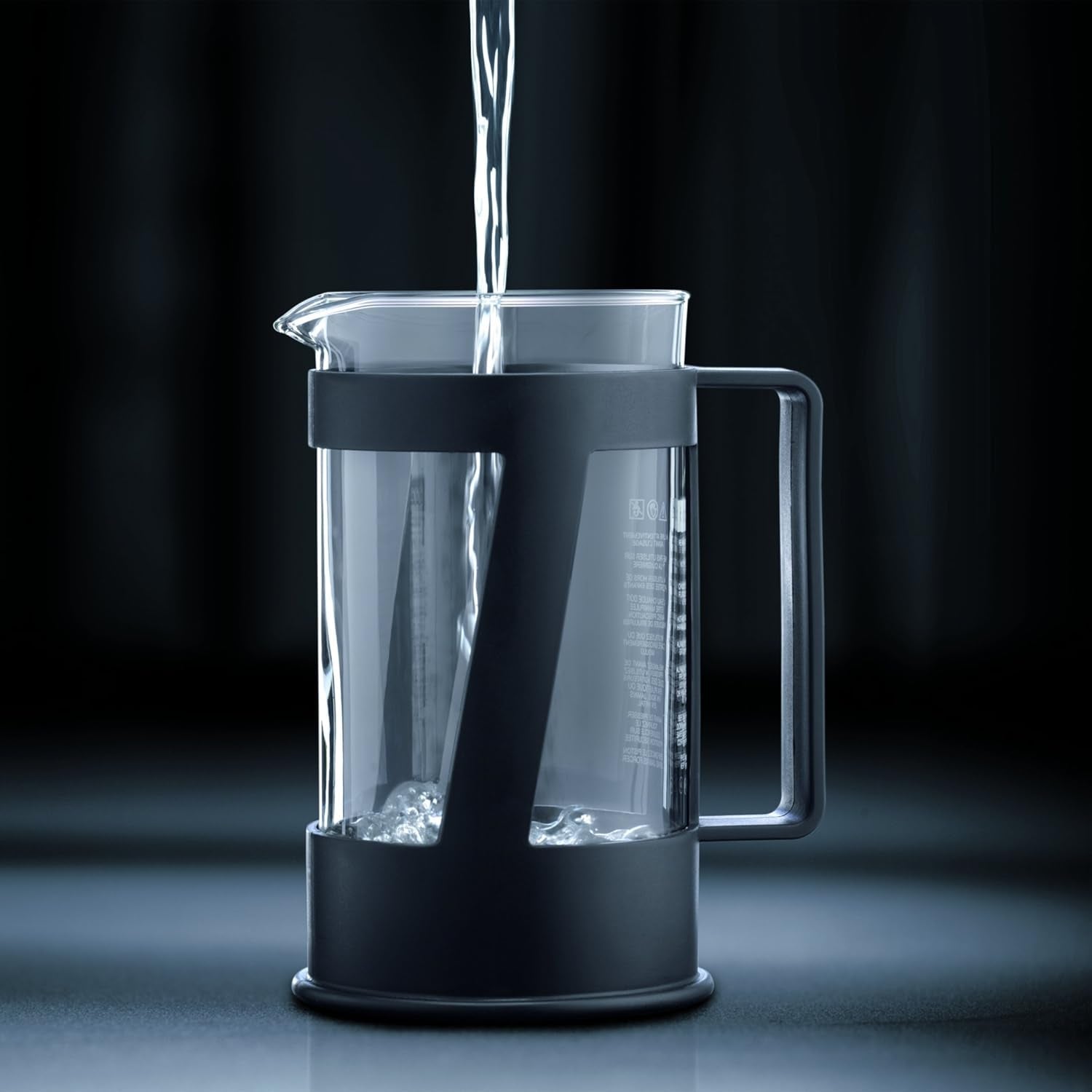 Bodum CREMA koffiezetapparaat (French Press-systeem, permanent roestvrijstalen filter, veiligheidsdop, 0,5 liter) zwart