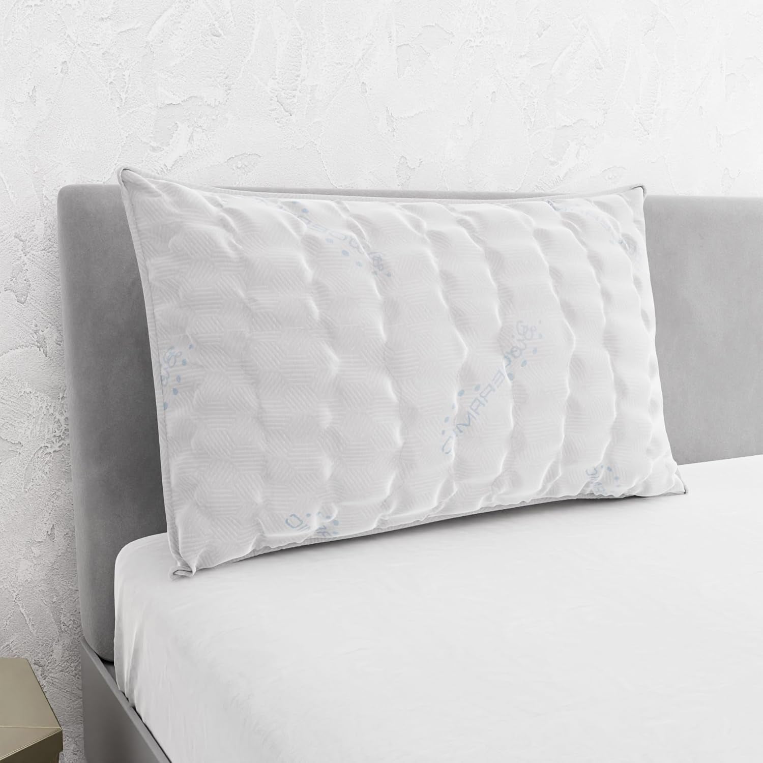 Italiaans beddengoed MB Home Italia, kussen, biokeramisch, lichtgrijs, 45 x 75 cm Naty Shop standaard kussens