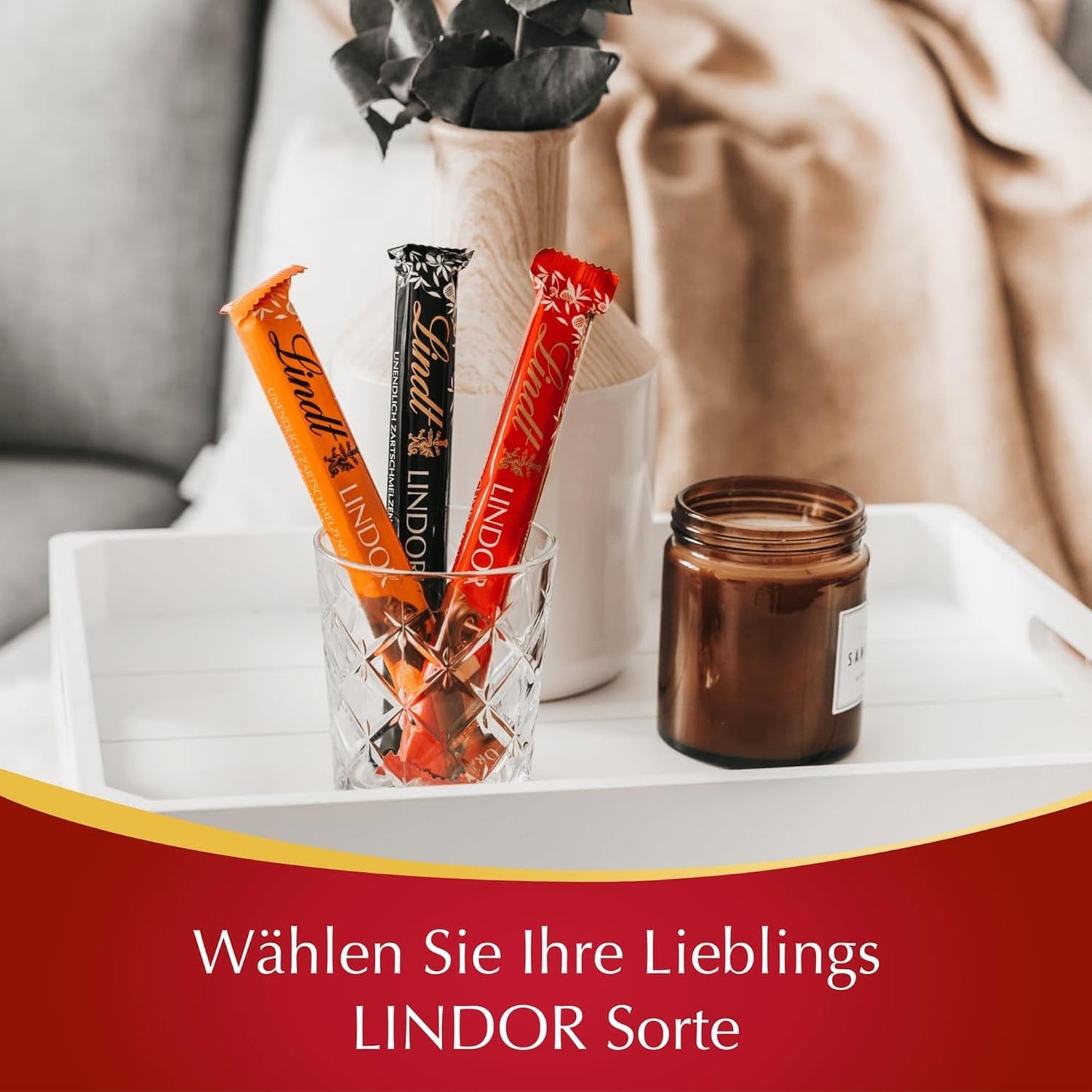 Lindt-chocolade | LINDOR melkchocoladesticks, Promotie-aanbieding | 100g | 4 LINDOR melkchocoladerepen met smelt-in-je-mond-vulling | Chocoladesticks (pak van 3)
