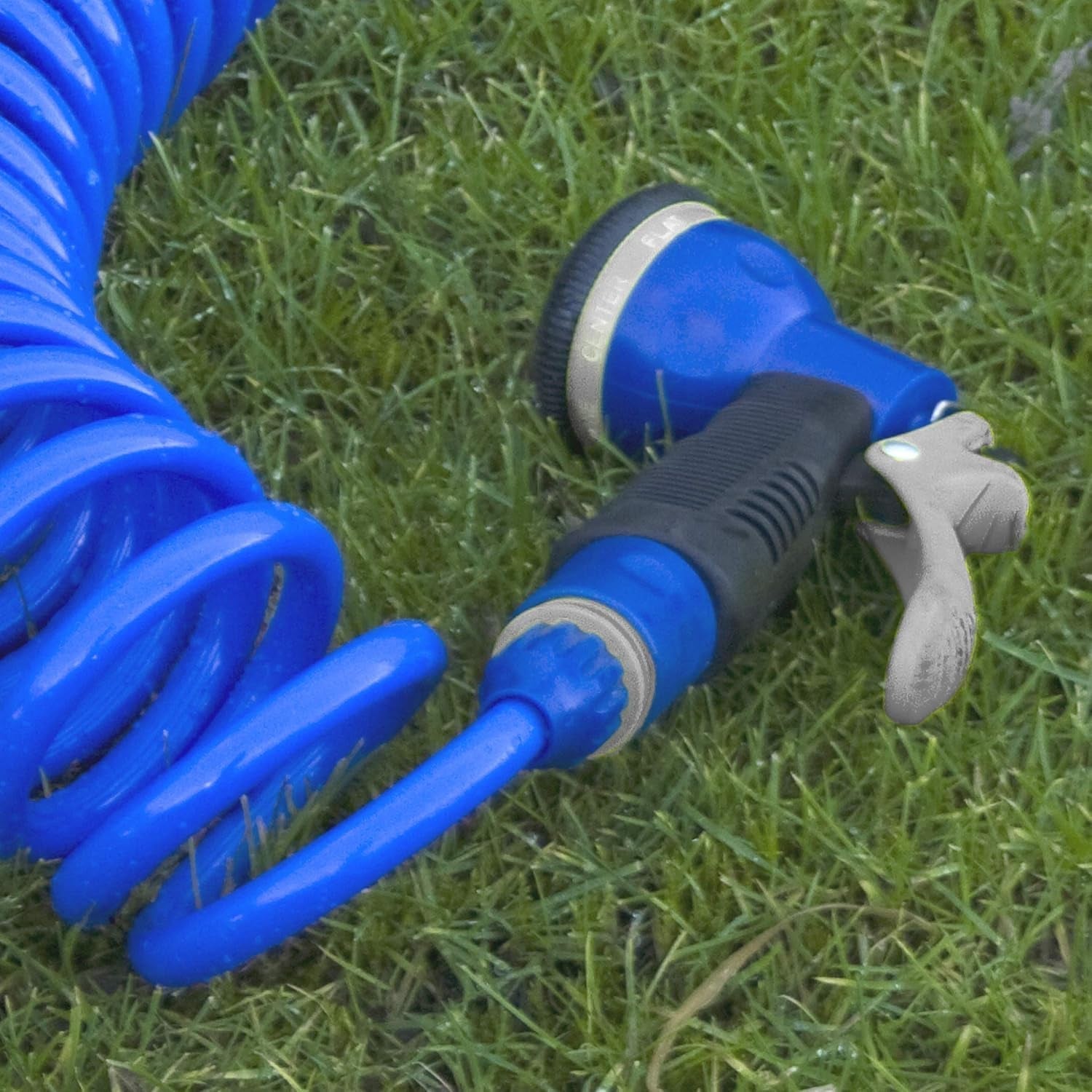 TATAY spiraalslangset 10 m met kunststof accessoires met UV-bescherming, ideaal voor terrassen en kleine tuinen.