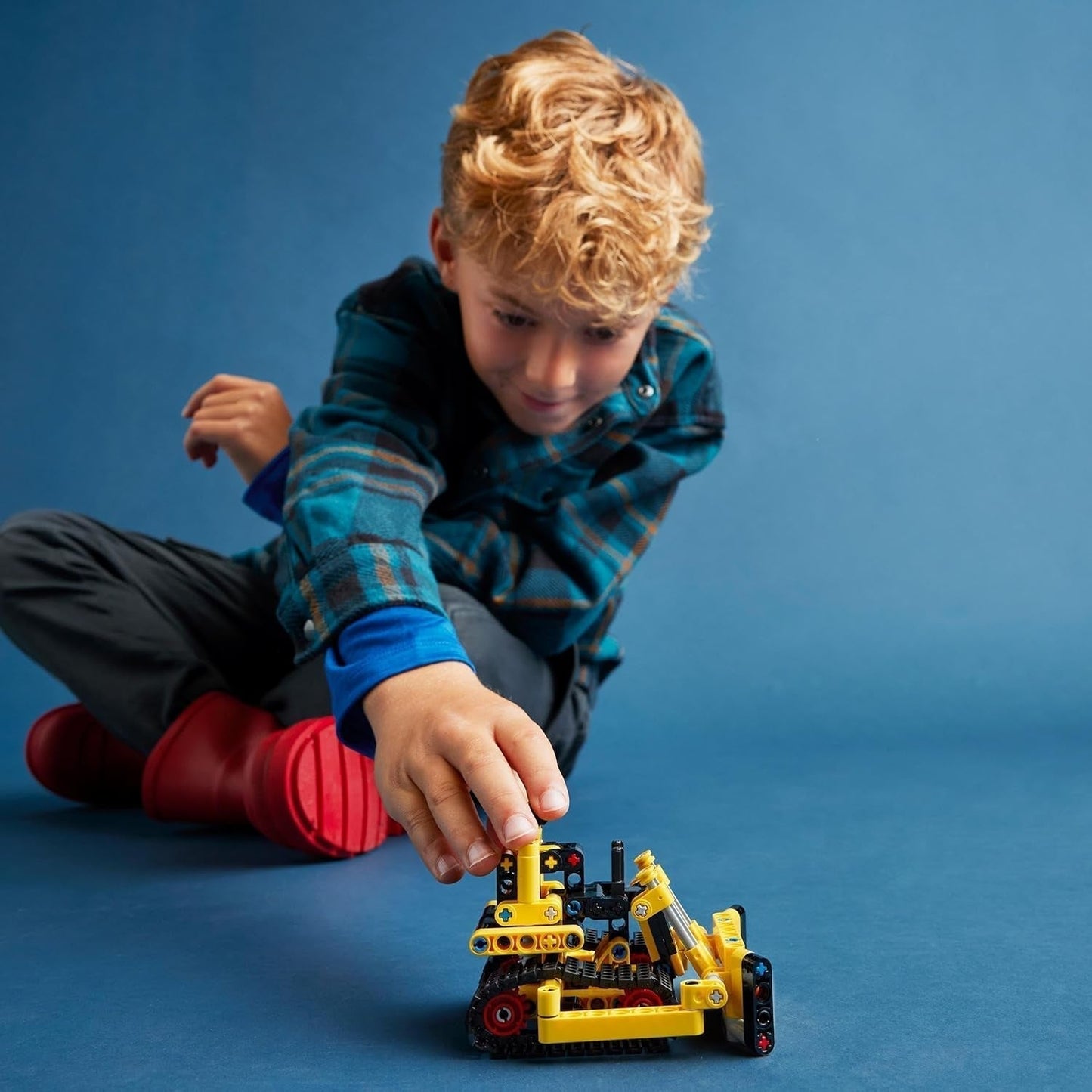 LEGO Technic Zware Bulldozer Bouwspeelgoed Bulldozer Voeg toe aan je bouwplaats Bouwspeelgoed voor kinderen Tech cadeau voor jongens en meisjes vanaf 7 jaar 42163 Bouwsets Bestel in LEGO-Store