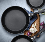 WMF Devil, inductie, Cromargan gecoat roestvrij staal, kunststof handvat Potten en pannen Naty Shop