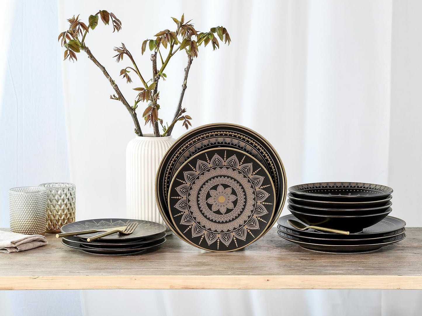 CreaTable, 23588, MANDALA GOLD-serie - Zwart, 12-delige serviesset, porseleinen bordenset, vaatwasser- en magnetronbestendig, hoogwaardige productie