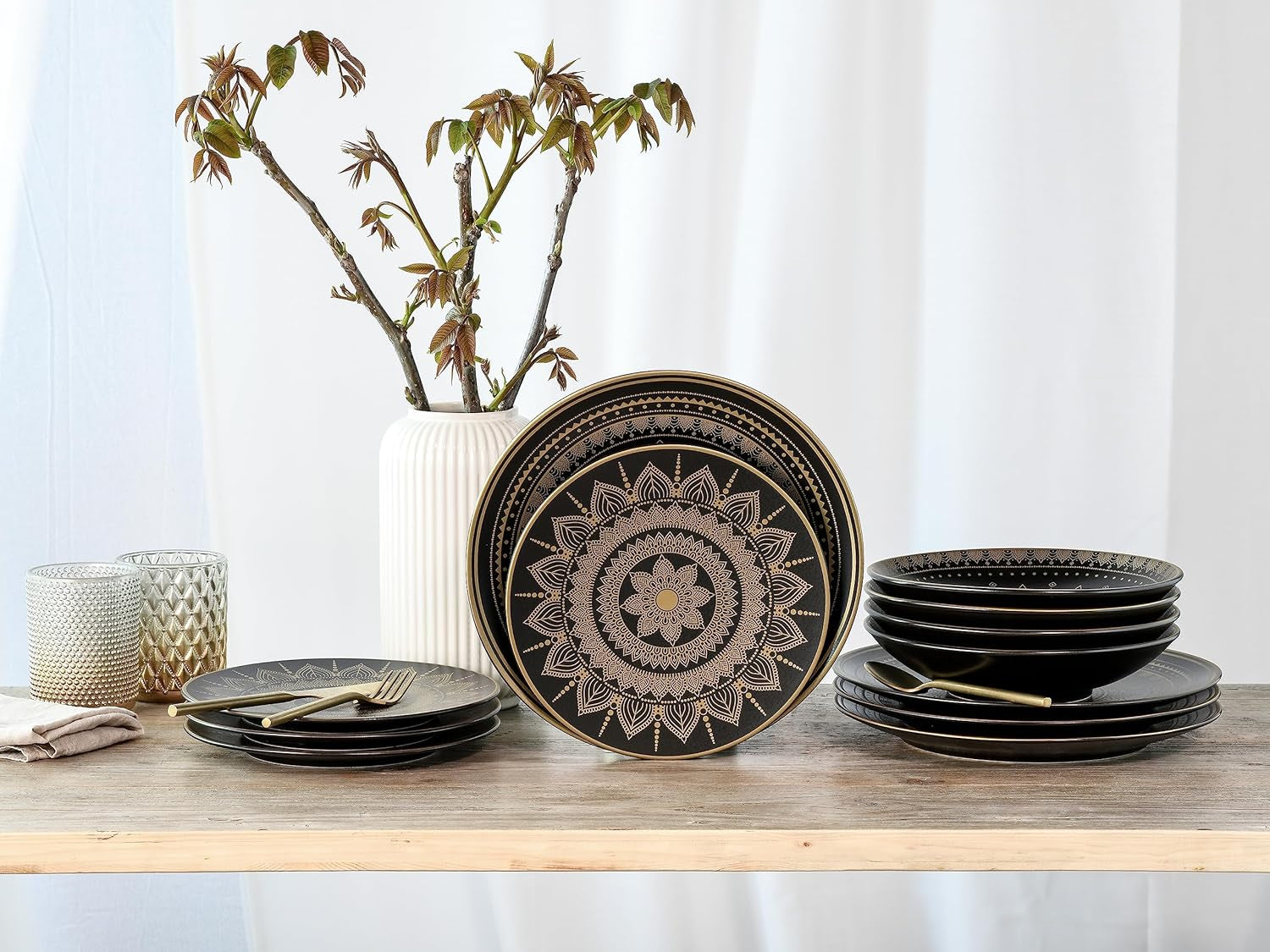 CreaTable, 23588, MANDALA GOLD-serie - Zwart, 12-delige serviesset, porseleinen bordenset, vaatwasser- en magnetronbestendig, hoogwaardige productie