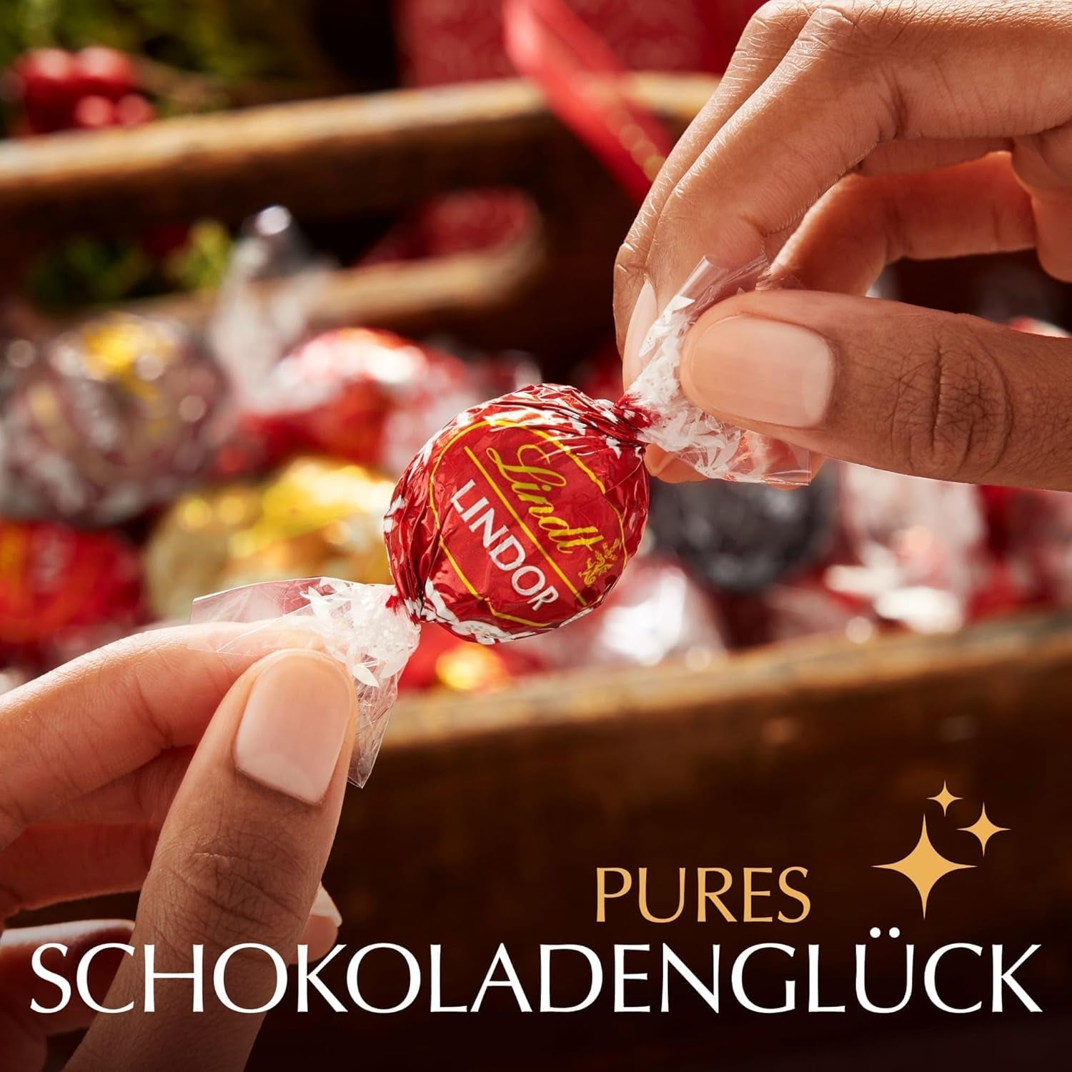 Klassiek assortiment Lindt chocoladebolletjes LINDOR | ca. 80 bolletjes chocolade (melk, wit, puur 60%, hazelnoot) | Grootverpakking, 1 kg