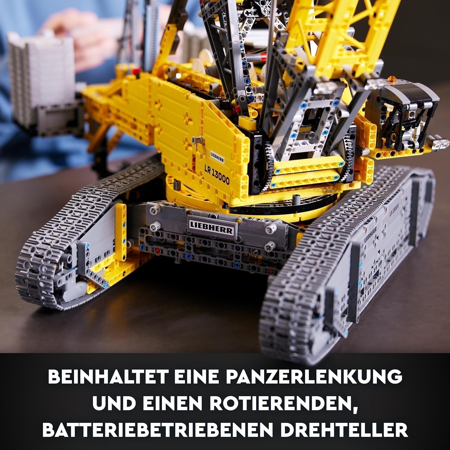 LEGO Technic Liebherr LR 13000 Rupskraanset, bouw het beste op afstand bestuurbare bouwvoertuigmodel met Control+ app, kraan met liersysteem en hefarm, grote modelbouwset voor volwassenen 42146 Besuche Den LEGO-Store bouwsets