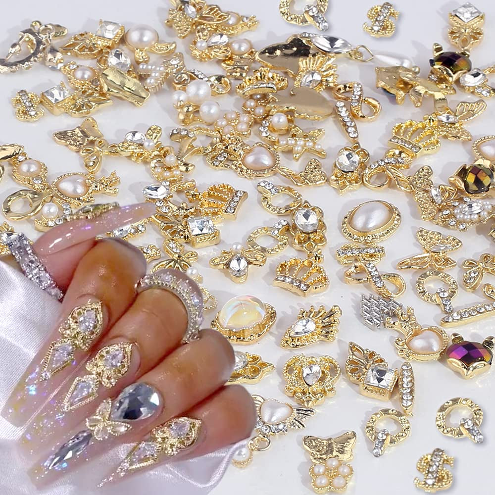 50 Stück Gold Nail Charms,Mix Styles Glitzersteine ​​​​Nägel Perle Legierung Nagel Steine ​​​​Blume Schmetterling Strasssteine ​​​​Nägel Herz Stern Nagel Charms DIY Nail Art Zubehör Frauen Nägel Deko