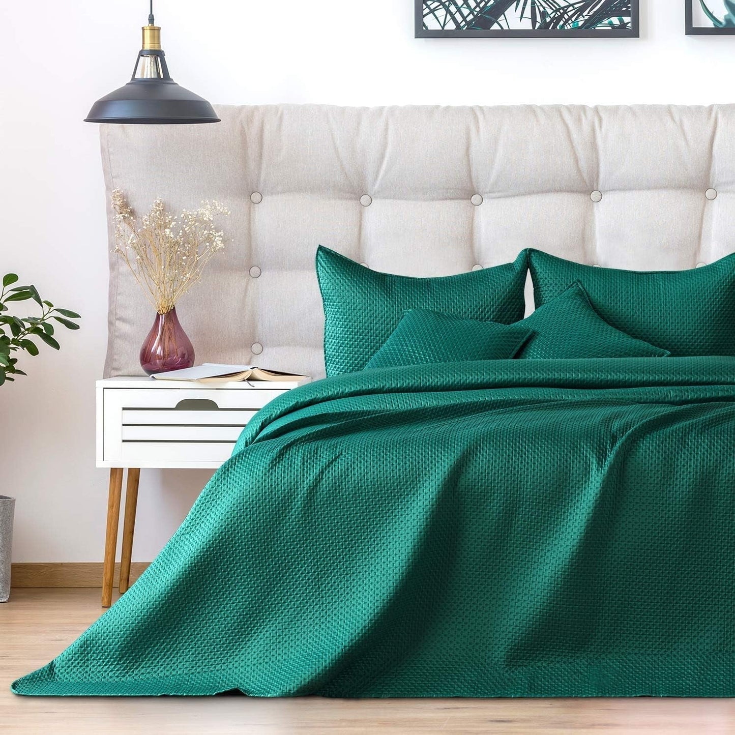 Ameliahome sprei 200X220 Cm donkergroene sprei met twee reliëfzijden Mat Satijn Carmen Bedden en Dekens Besuche den AmeliaHome-Store