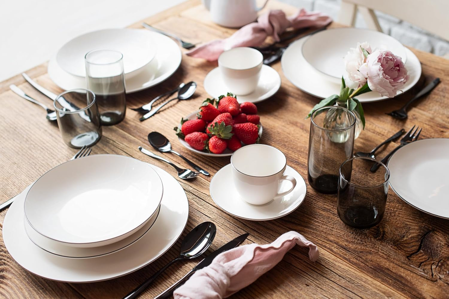 MÄSER Felise serie, elegant koffieservies voor 6 personen, tijdloos, zwarte rand, porselein, wit