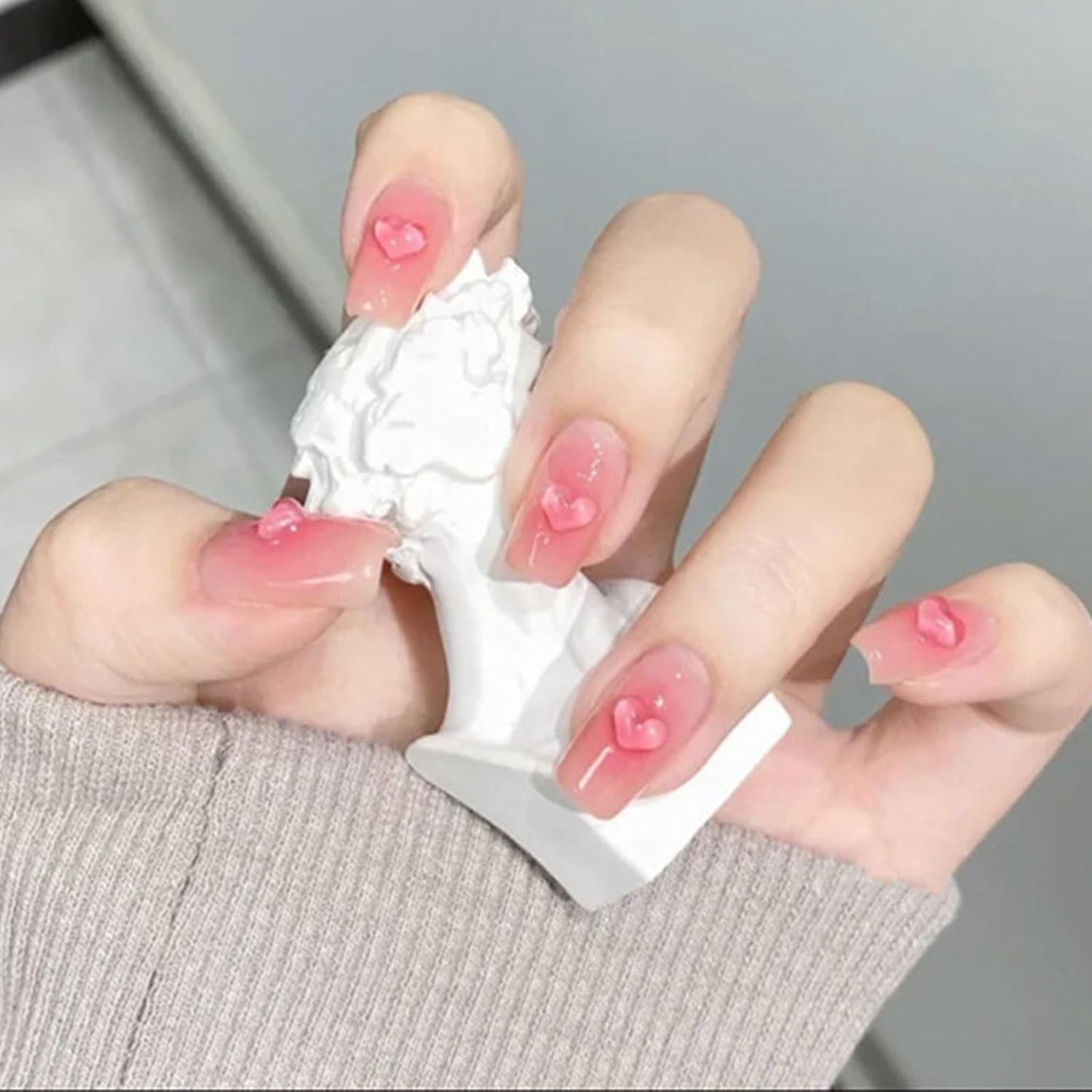 3D Heart Nail Art Charms,320 Stück Niedliche Klar Acryl Herz Nail Charms, Flatback Heart Nagel Strasssteine ​​4Mm 6Mm 8Mm Harz Nagelkunst Decoraties voor Frauen Mädchen DIY Maniküre Zubehör(4Mm 6Mm 8Mm)