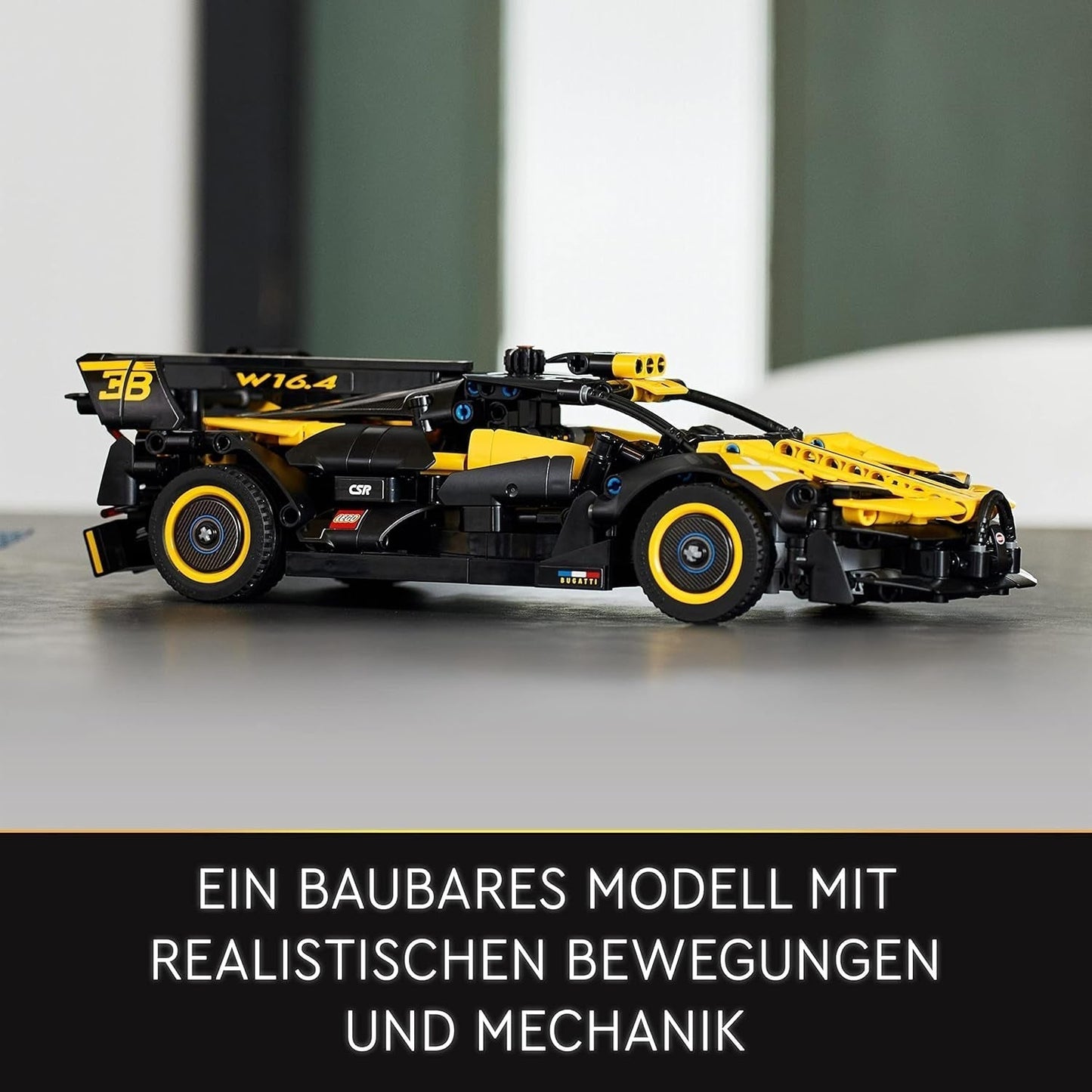 LEGO Technic Bugatti Raceauto, Automodelbouwset, Sportwagenspeelgoed, Iconische verzamelautoset, Bouwspeelgoed vanaf 9 jaar 42151 Bouwsets Bekijk de LEGO-Store
