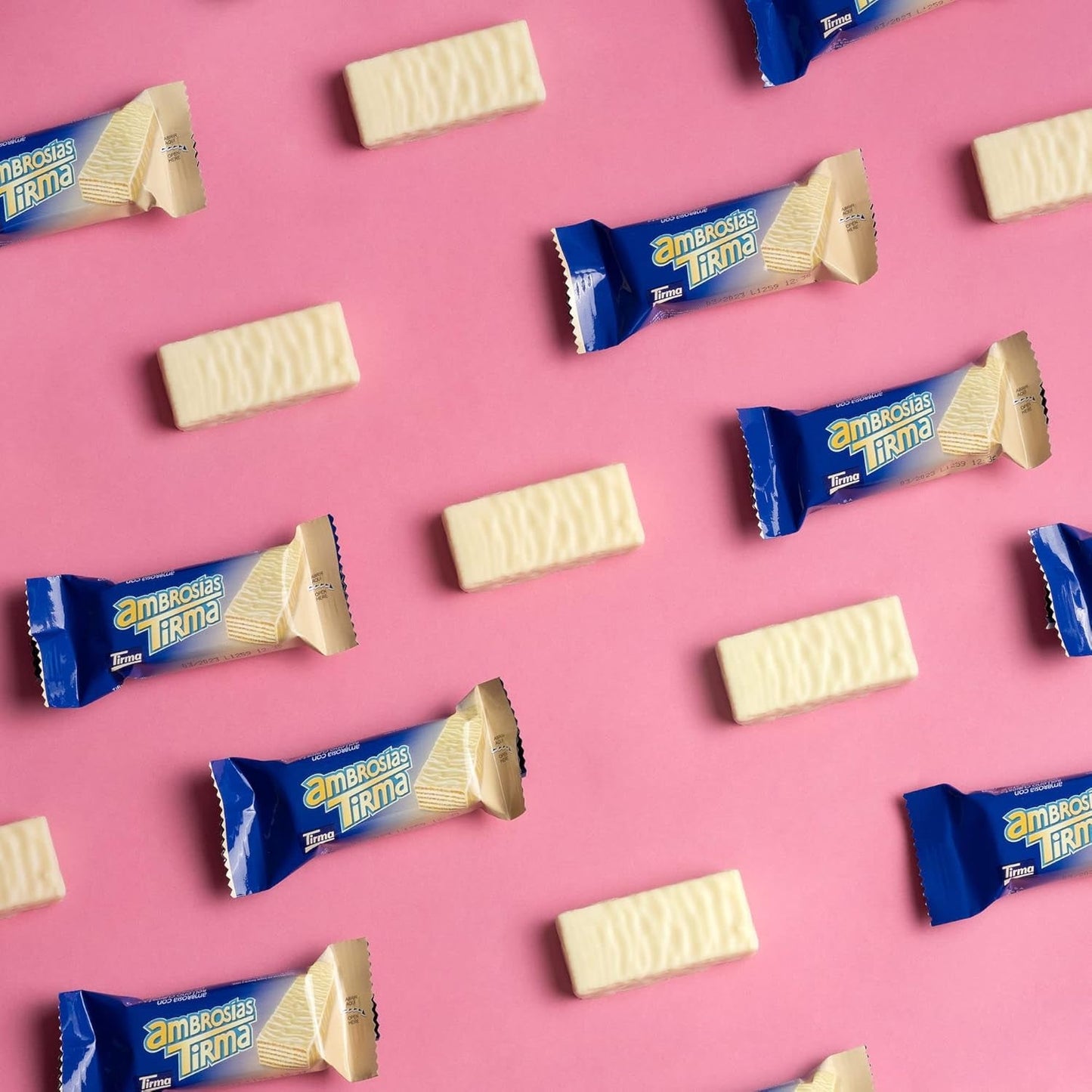 Tirma Mini Wafeltjes Witte Chocolade | (16 stuks x 13,5 g), 216 g | Fijne crèmevulling | Niet-GMO | Geschikt voor vegetariërs | Individueel verpakt | Verpakt tussendoortje
