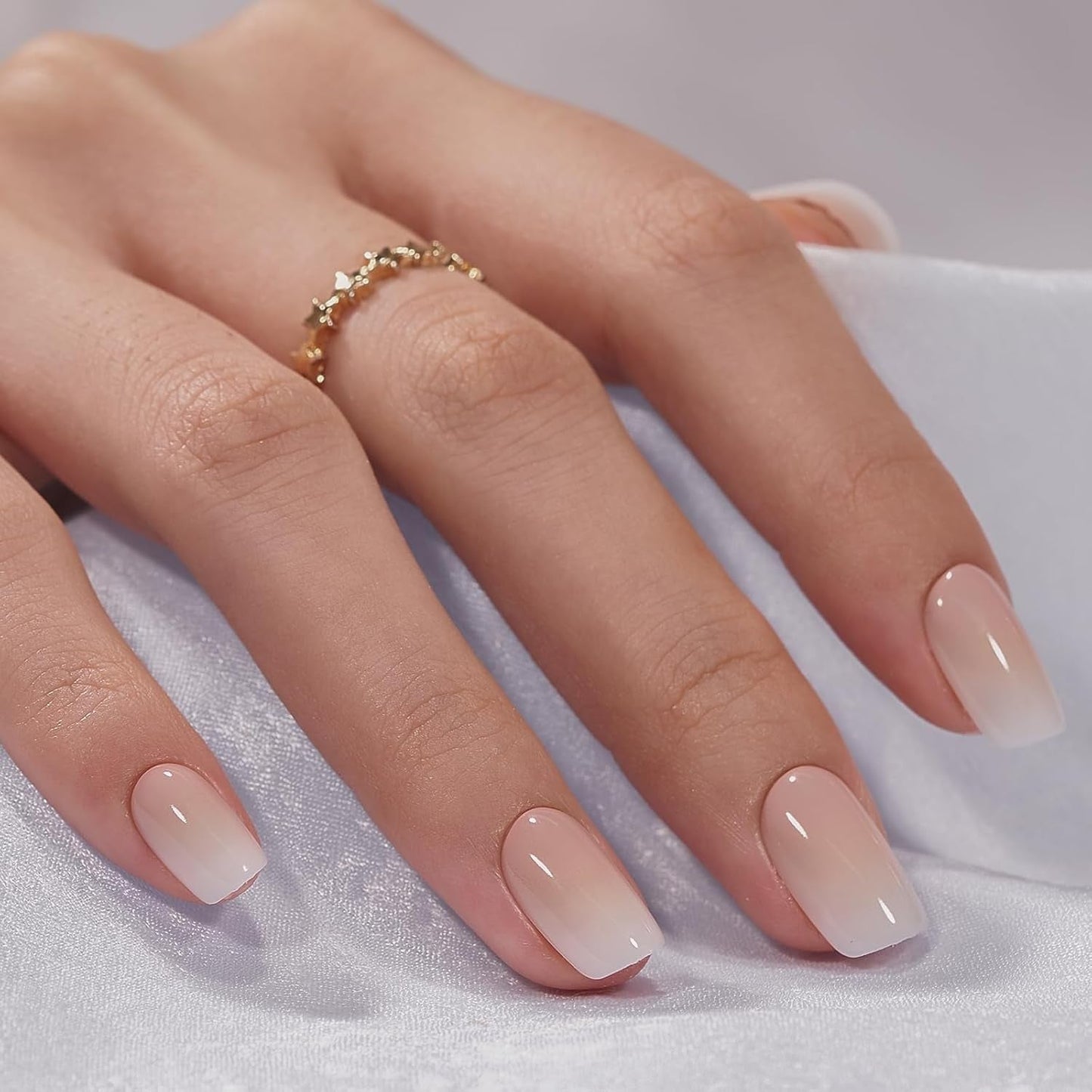 Btartbox Korte vierkante kunstnagels Baby Boomer lijm op witte gradiënt roze kunstnagels Korte kunstnagels met nagellijm 30 stuks vierkante kunstnagels
