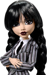 Monster High Wednesday-pop en accessoires Wednesday Addams verzamelfiguur in Nevermore Academy-uniform met ijskoude hand en rugzak-poppenstandaard HXJ04 Naty Shop-poppen