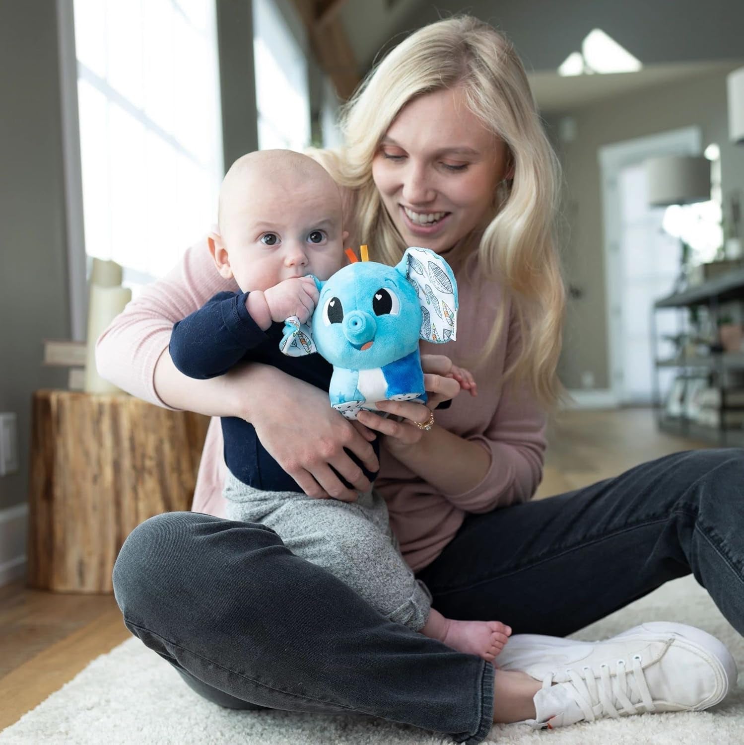 LAMAZE Olifant Puffaboo, pasgeboren speelgoed, zintuiglijk babyspeelgoed, cadeau voor nieuwe ouders, ontwikkelingsspeelgoed voor 3 maanden jongens en meisjes, L27467 Babyspeelgoed Naty Shop