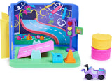 Gabby's Dollhouse Deluxe kamer, Purr-Ific speelkamer, speelkamer met Carlita speelgoedauto, 2 meubelstukken en 2 verrassingsdozen met accessoires, geschikt voor kinderen vanaf 3 jaar Naty Shop poppenhuizen