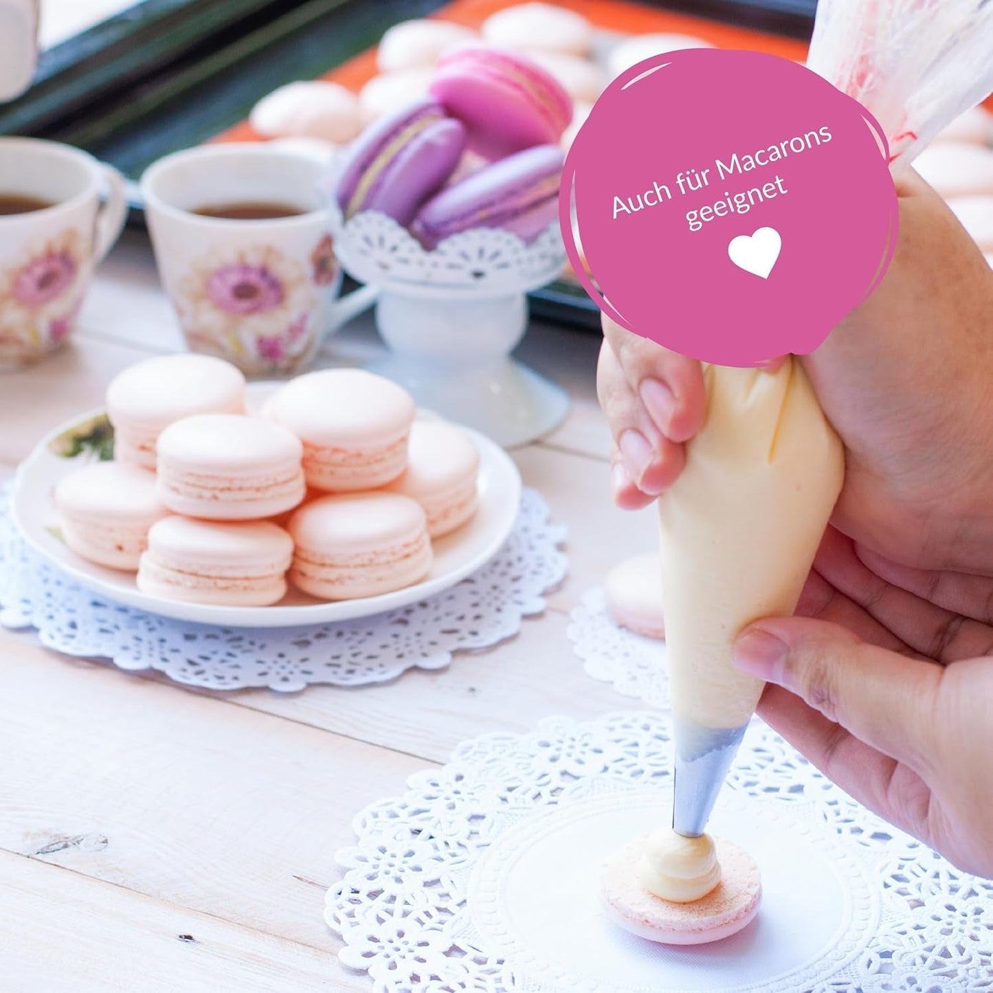 Goodbake Pastelzandbeige kleurstof (11 ml) - Hoge dosis kleurstof - Voor het kleuren van taarten, fondant, botercrème, macarons, drankjes, slijm en vele andere artikelen. 100% veganistisch