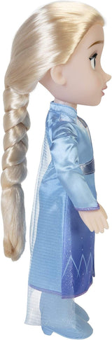 Disney Frozen 2 Elsa Reispop, pop van 35 cm met jurk geïnspireerd op de cultfilm, laarzen en lang gevlochten haar voor extra speelplezier, voor meisjes vanaf 3 jaar