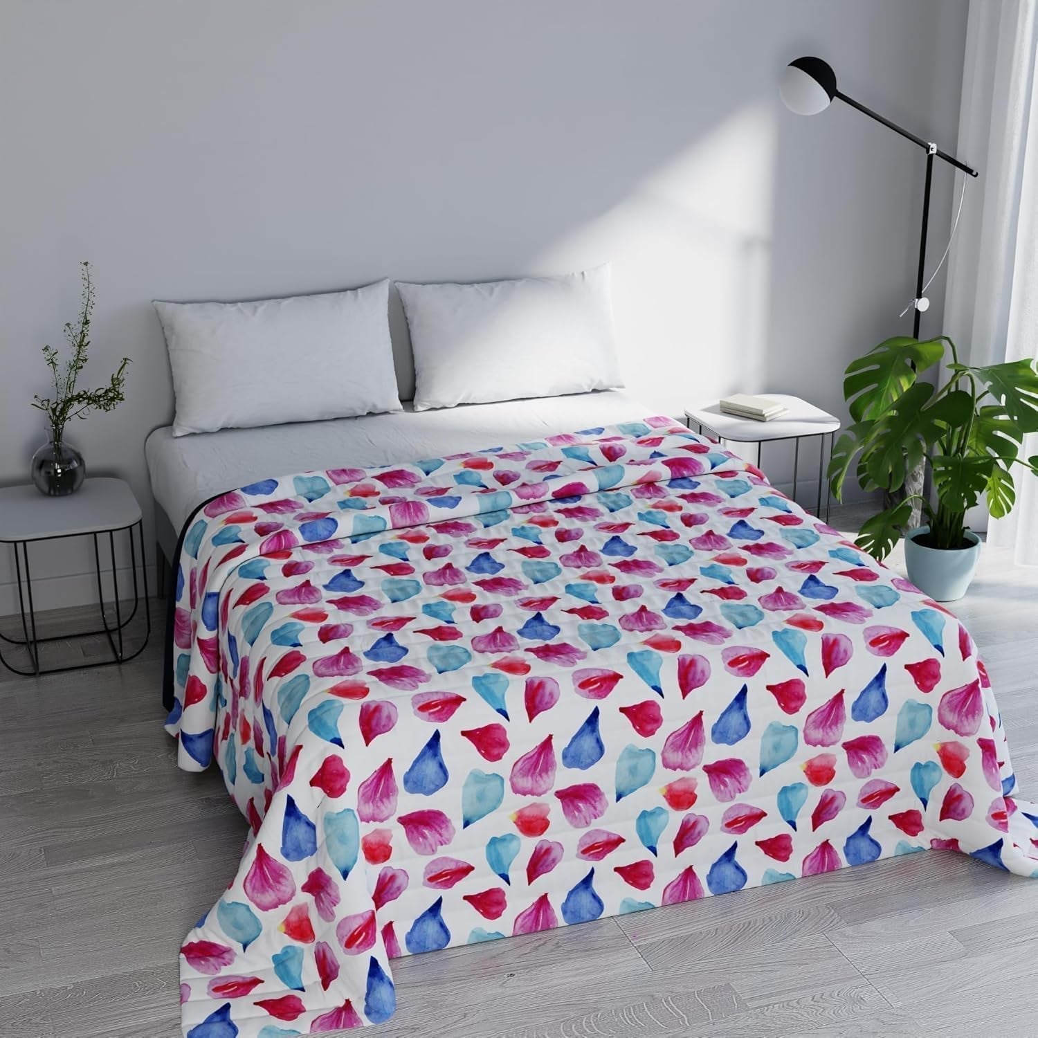 Zomerdekbed met fantasieprint, polyestervulling, Bloemblaadjes, 260X270Cm Dekbedden en dekbedden Naty Shop