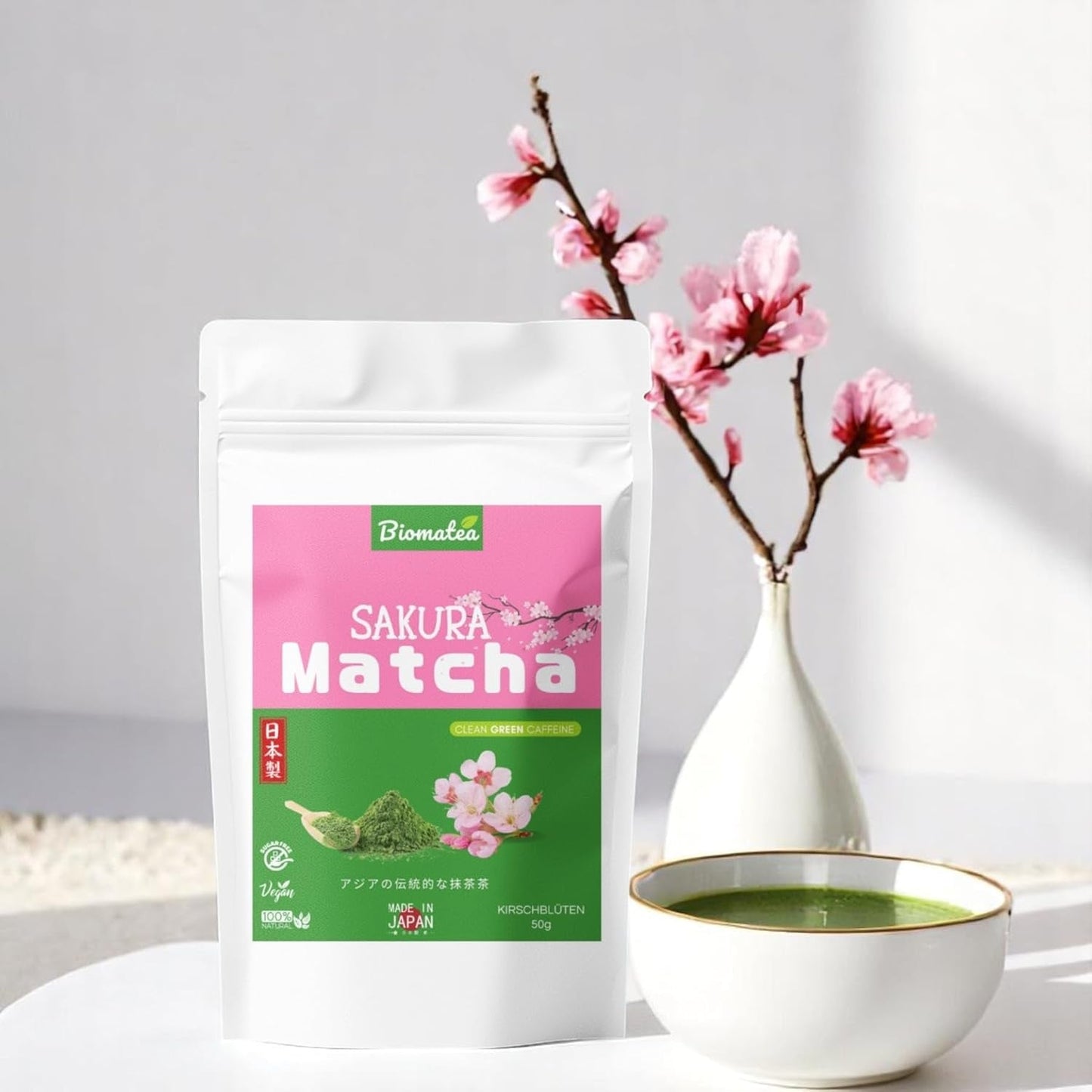 Sakura Matcha Thee 50g - Ceremoniële kwaliteit uit Japan - Premium groene thee met Sakura-bloempoeder - Eerste oogst, steengrond, veganistisch, geen additieven