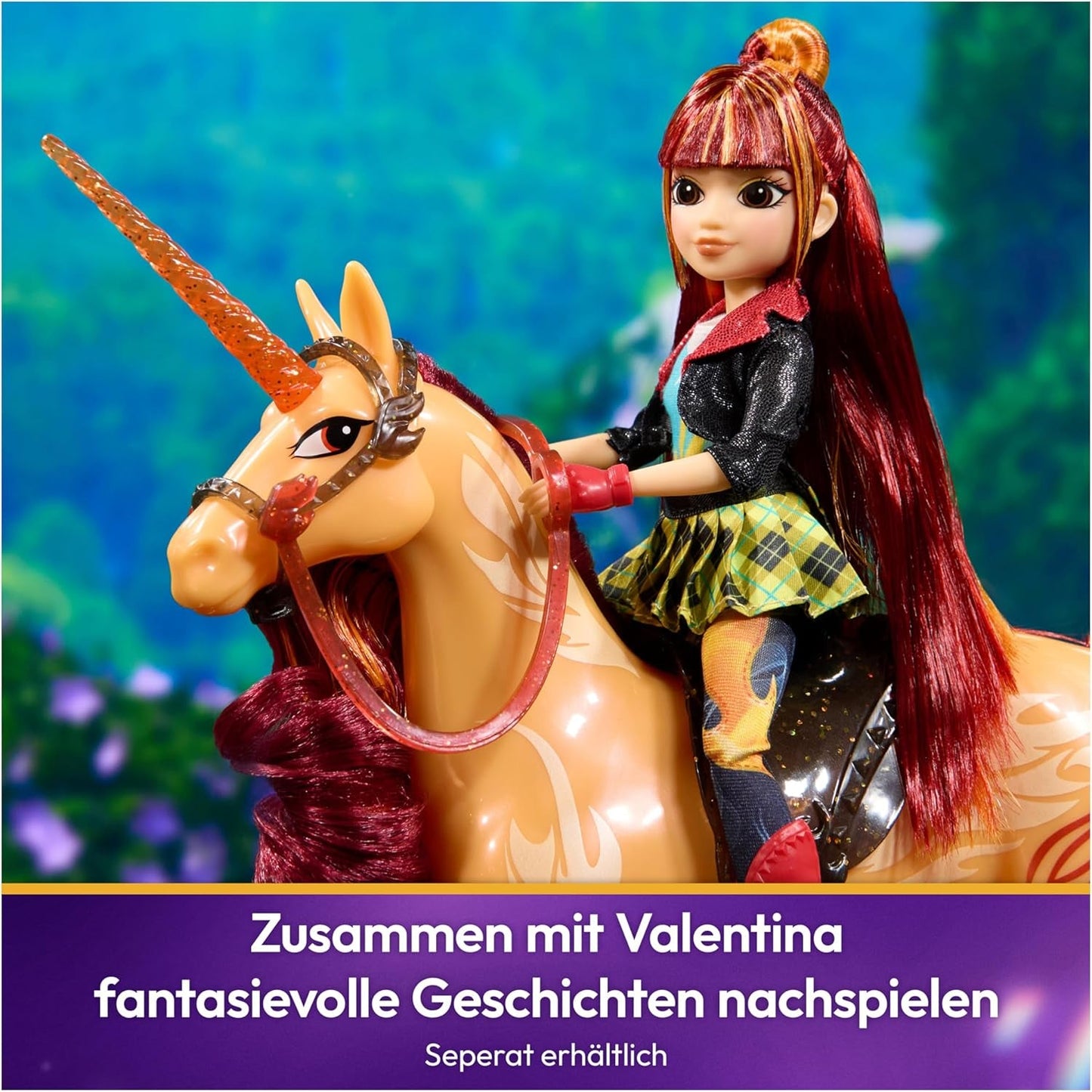 Unicorn Academy Cinder the Unicorn - 28 cm grote, originele Valentina eenhoorn uit de Netflix-serie, met echte manen en staart, afneembaar hoofdstel en zadel en borstel, voor kinderen vanaf 4 jaar