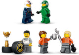 LEGO City F1 Transporter met RB20 & AMR24 F1 Racewagens - Speelgoedautotransporter voor Red Bull & Aston Martin Formule 1 Teams - Incl. 5 minifiguren - Cadeau voor jongens en meisjes vanaf 8 jaar 60445 Bouwsets Besuche den LEGO-Store
