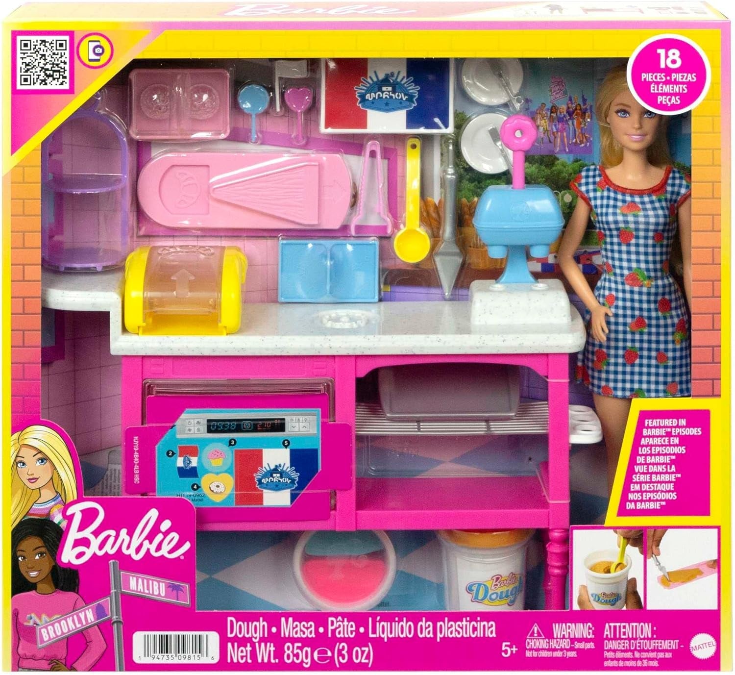 Barbie Malibu Roberts-pop en 18-delige bakset, inclusief speeldeeg en donut-, croissant- en muffinvormpjes, voor kinderen vanaf 3 jaar, HJY19