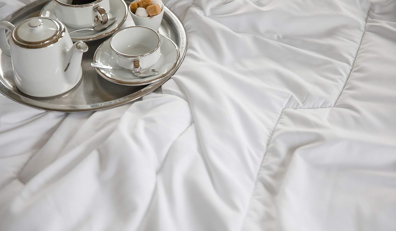 COLAS NORMAND Anti-mijt- en antibacterieel dekbed, licht, 200 X 200 cm, langdurige werking, perfecte hygiëne, microvezel, zacht en comfortabel, wasbaar, Frans, wit 53130248 Naty Shop Quilts en Quilts