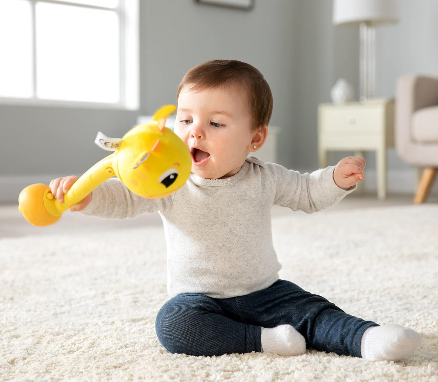 Lamaze L27471 Crazy Giraffe, pasgeboren speelgoed, gekleurd babysensorisch speelgoed, cadeau voor nieuwe ouders, ontwikkelingsspeelgoed voor jongens en meisjes vanaf 12 maanden babyspeelgoed Naty Shop